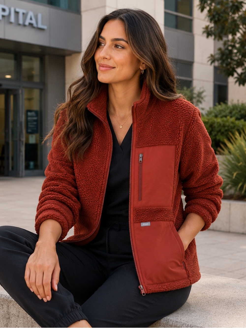 FIGS On-Shift High-Pile Sherpa Mock Neck Jacket Auburn Size Large